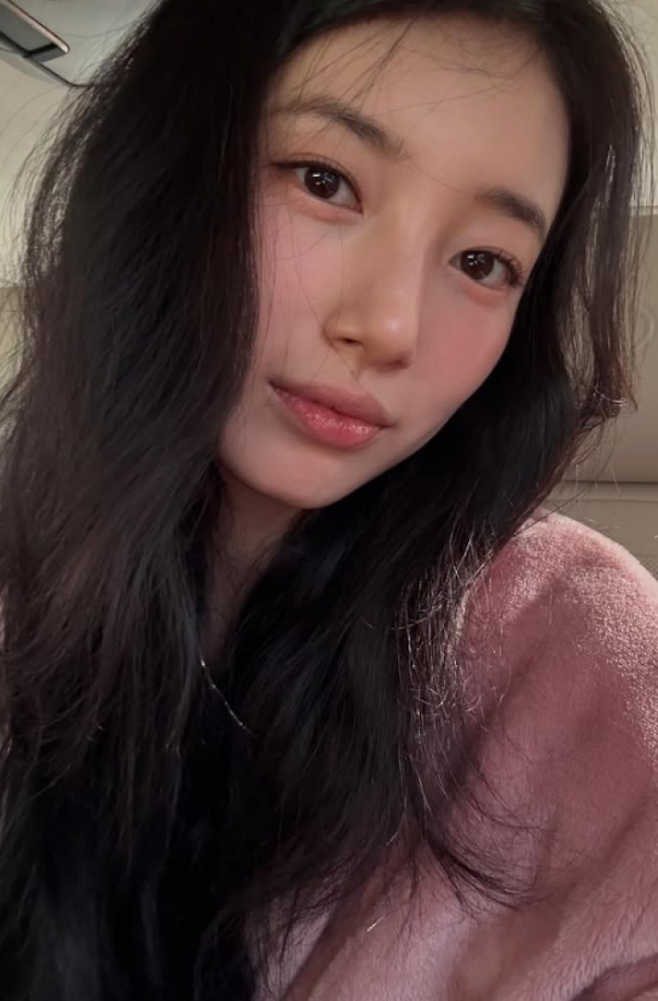 사진출처=수지 SNS