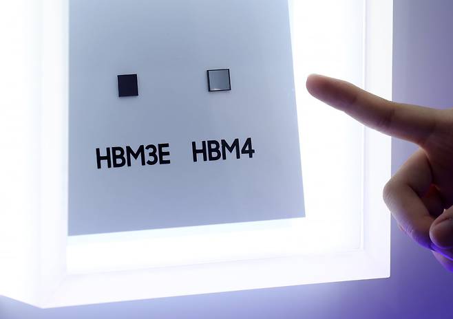 삼성전자의 HBM3E와 HBM4