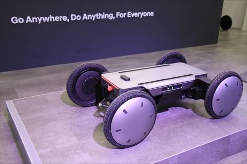 국내외 정책 호재로 로봇 관련 종목 주가가 들썩이고 있다. [연합뉴스]