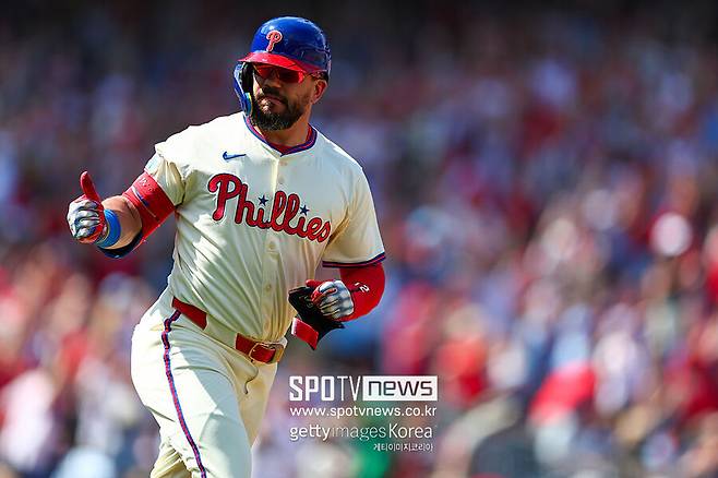 ▲ 2025년 내셔널리그 홈런왕에 오른 카일 슈와버.