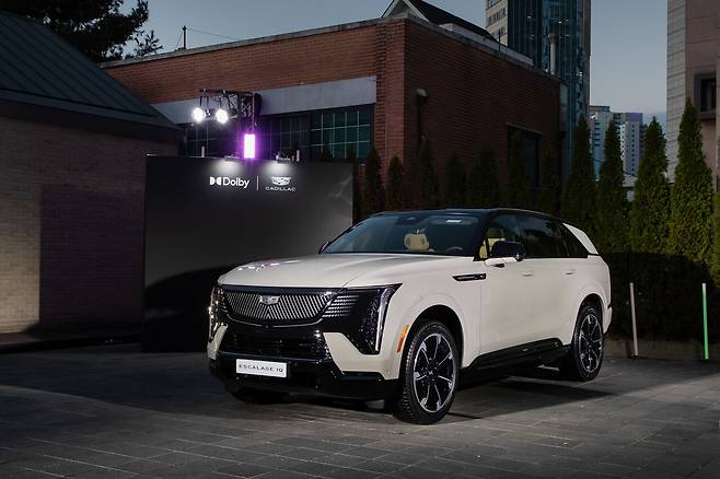 캐딜락 `에스컬레이드 IQ`