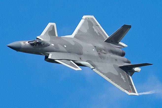 청두 J-20 / N509FZ, Wikimedia Commons, CC-BY-SA-4.0