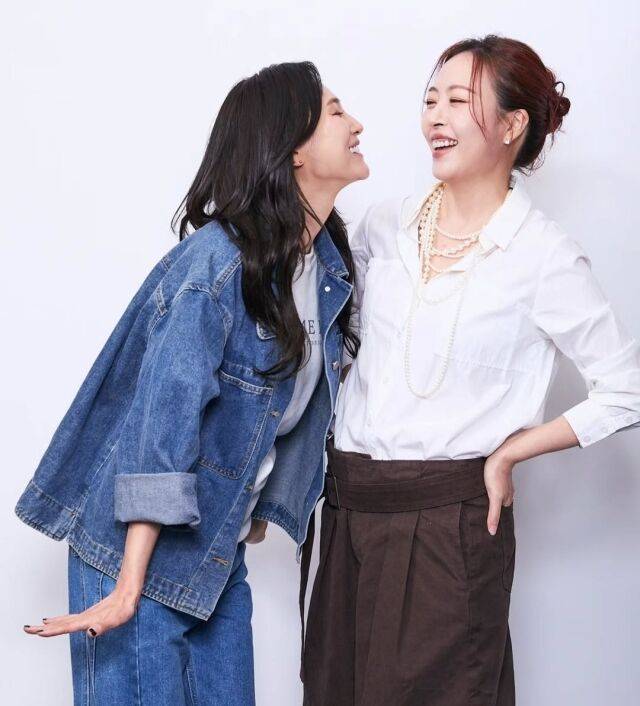 베이비복스 심은진과 이희진이 새롭게 유튜브 채널을 오픈했다. / 심은진 인스타그램