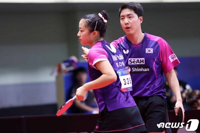 신유빈(왼쪽)과 임종훈. /사진=뉴스1