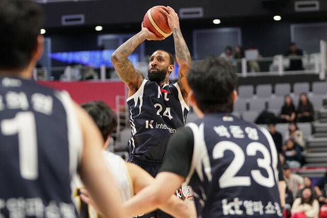 데릭 윌리엄스./KBL