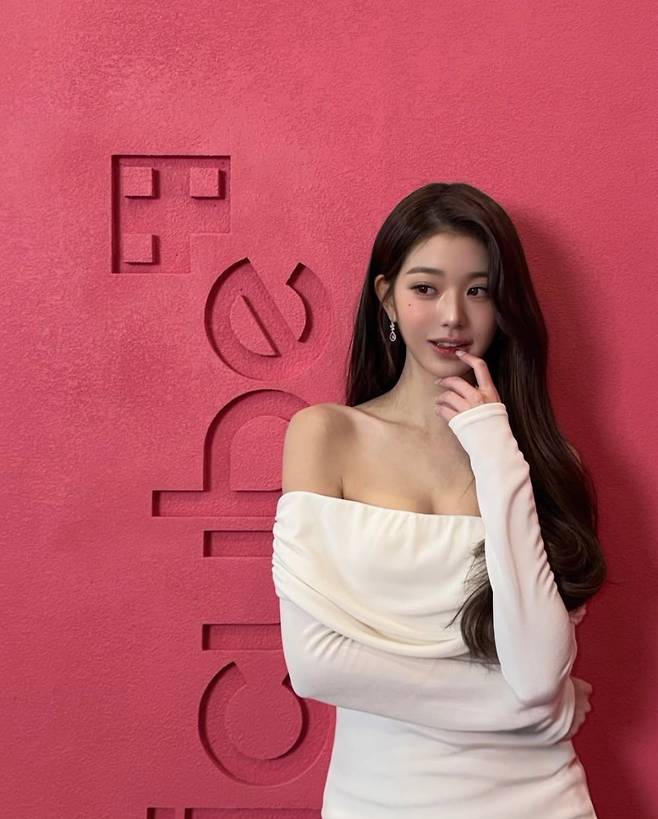 사진 = 장원영 인스타그램