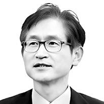 권기창 전 주우크라이나 대사·한국수입협회 상근부회장