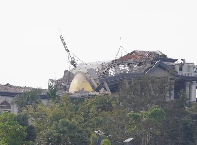 암호화폐 사기 단지를 개발 재벌 트라이 피압 소유의 트모르다에 있는 이터널 다이아몬드 카지노도 태국 F-16 전투기의 공격을 받았다. [X]