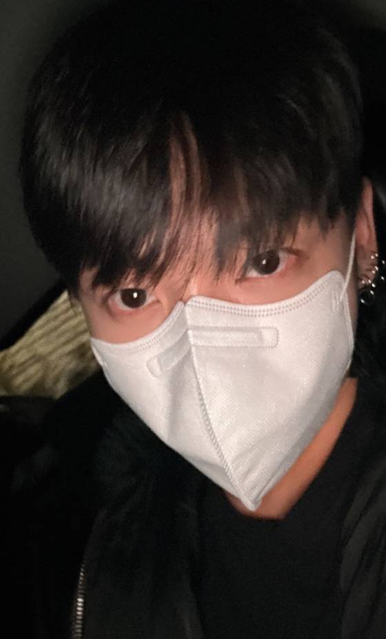 정국이 올린 셀카/사진=정국 SNS