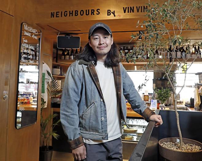 Chef-owner of Neighbours Lee Keewuk poses at Neighbors in Yongsan District, central Seoul [PARK SANG-MOON]