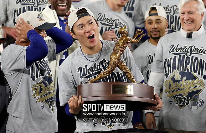 ▲ 야마모토는 전년에 비해 훨씬 더 많은 이닝을 소화했고, 내년 WBC 출전까지 예정되어 있어 우려가 크다