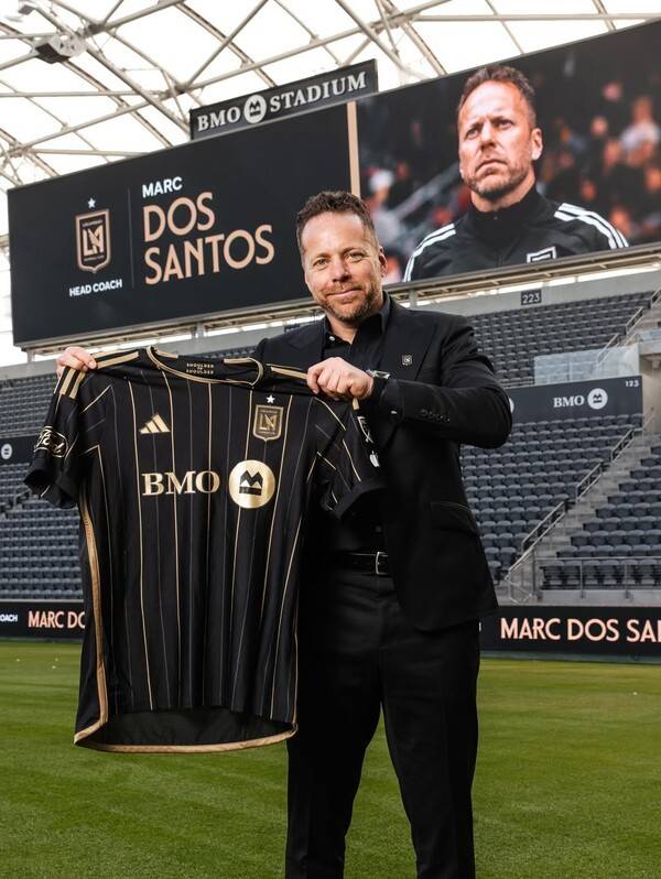 미국 메이저리그 사커(MLS) 로스엔젤레스FC(LAFC) 도스 산토스 감독. /사진=로스엔젤레스FC(LAFC)