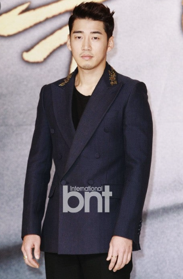 “우리동네특공대·지오디”…윤계상, 영화배우 1위 ©bnt뉴스