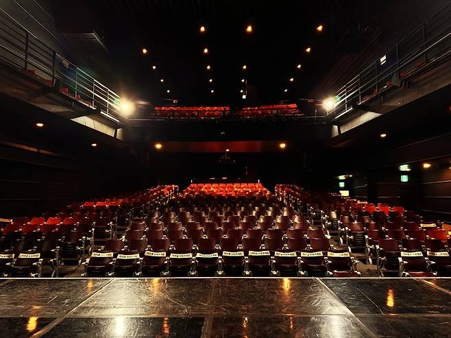 [서울=뉴시스] 엑스칼라(XSCALA) 공연장 내부. (사진 = 티엠이 그룹 제공) 2025.12.17. photo@newsis.com *재판매 및 DB 금지