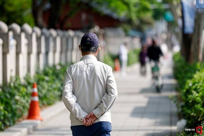 노년층 성 안전의 '붕괴'도 감염 위험을 더욱 키우고 있다. 기사 본문과 무관한 사진. 아시아경제DB