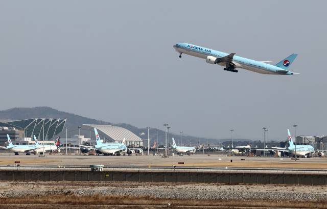 인천국제공항 활주로 인근 모습. 연합뉴스