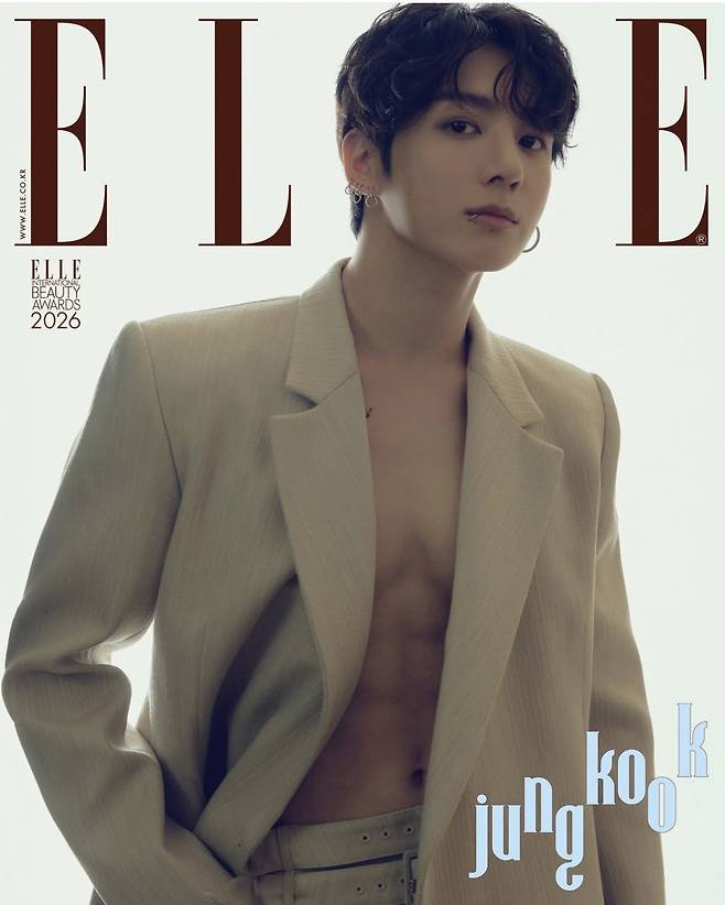 방탄소년단 정국 커버 잡지 '베스트셀러 1위'