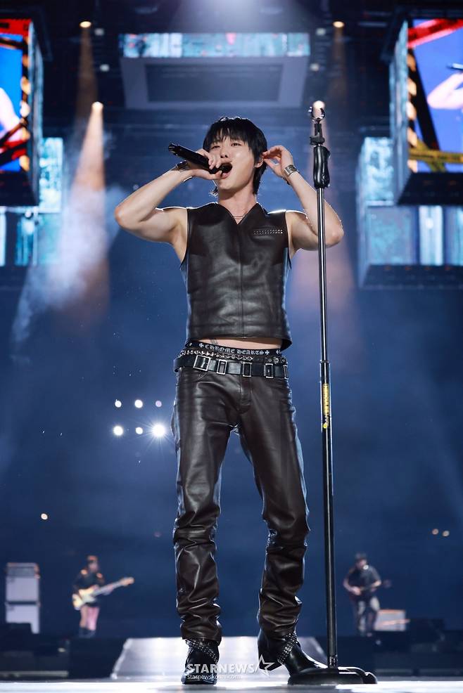 우즈 '가오슝을 숨 막히게 한 무대!' [AAA2025 화보]