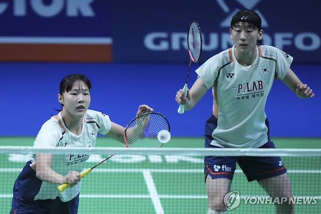 좌측부터 백하나-이소희 [EPA=연합뉴스]