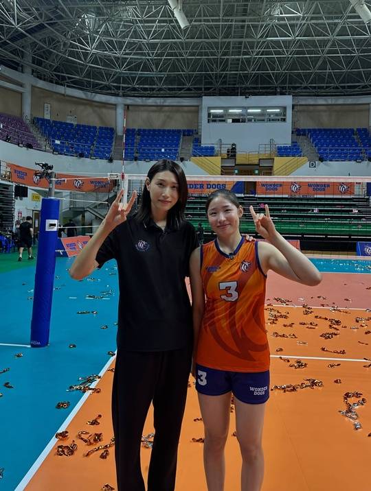 김연경(왼쪽)·인쿠시. ⓒ인쿠시 인스타그램