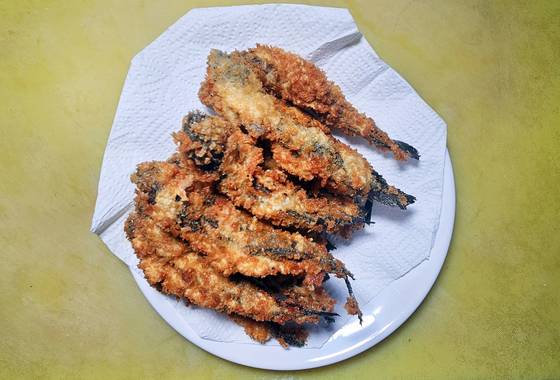 짱뚱어튀김. 바삭하고 고소하다.