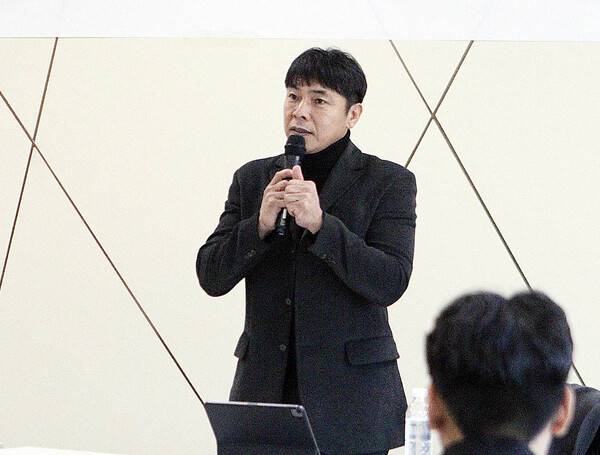 "준비된 선수만 살아남는다" 임관식 감독, 충남아산FC 상견례서 책임감 강조.(사진제공=충남아산FC)