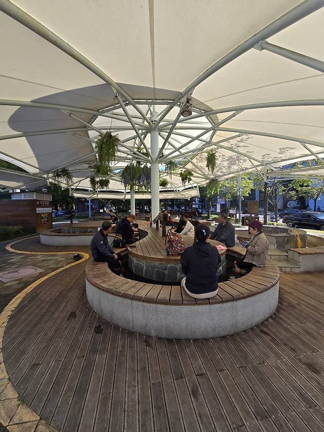 유성온천 무료 족욕체험장.