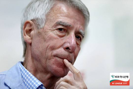 2017년 방한 당시 발레리 니폼니시 전 제주 감독. 사진제공=한국프로축구연맹