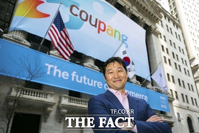 쿠팡 개인정보 유출과 관련한 논란이 미국 증권 소송으로까지 퍼졌다. 사진은 김범석 쿠팡 의장. /AP.뉴시스