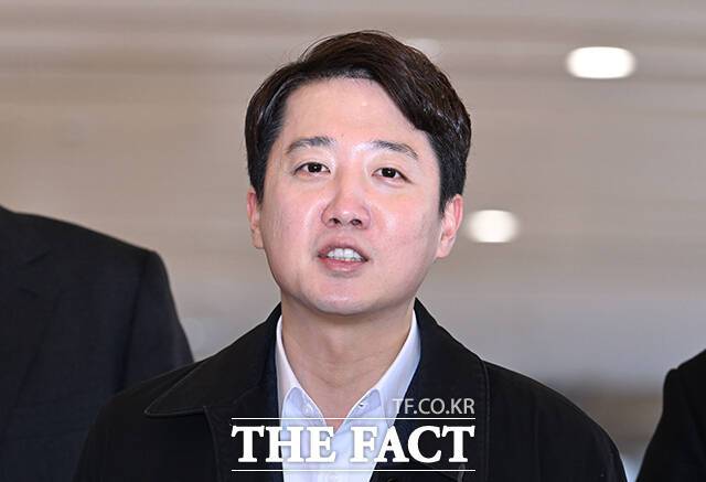 개혁신당과 국민의힘이 제안한 통일교 특검법을 더불어민주당이 수용한 가운데 이준석 개혁신당 대표가 "민주당 내 부패한 정치인들이 수사받을 수 있는 특검이 돼야한다"고 강조했다. /박헌우 기자