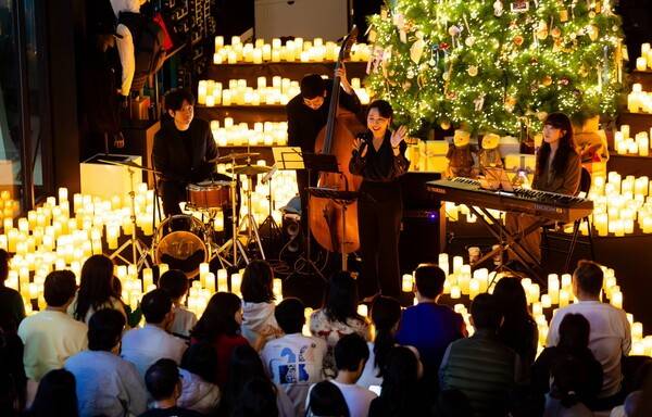 르노코리아, 연말 맞아 르노 성수에서 고객 감사 콘서트 '캔들라이트 재즈 콘서트' 성료