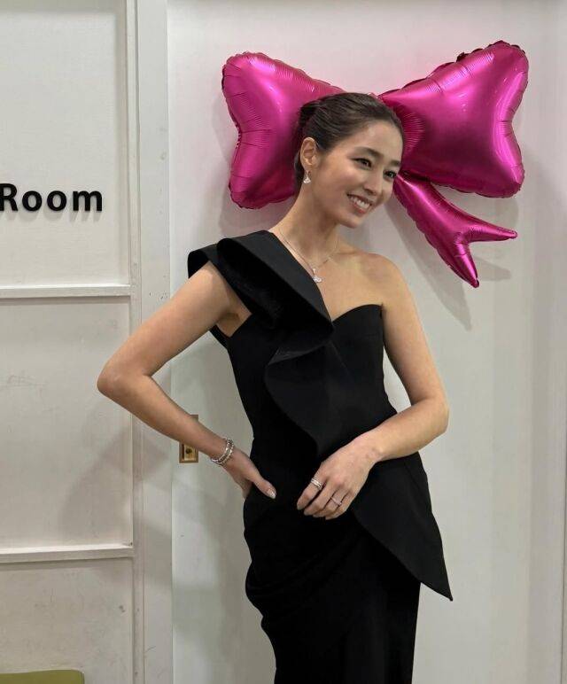 이민정이 변함없는 미모를 과시했다. / 이민정 인스타그램