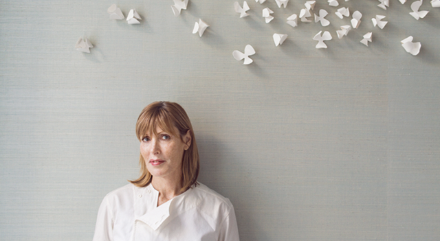 영국에서 활동한 호주 출신 요리사 스카이 긴겔은 수확한 채소의 절반 가까이가 너무 작거나 커서, 또 예쁘지 않아서 음식이 되기 전 버려지는 현실에 반기를 든 선구적 셰프 중 한 명이다. 제철 식재료의 중요성과 공정 거래의 가치가 거의 언급조차 되지 않던 2000년대 초 그는 런던 교외의 한 농장 한편에 작은 식당을 열어 '슬로푸드'의 철학을 담은 음식을 선뵈기 시작했고 8년 뒤 "미슐랭 역사상 가장 허름한 식당" 셰프로서 미슐랭 스타를 획득했다. 미슐랭 가이드는 2020년 '미슐랭 그린 스타'라는 새로운 인증 분야를 만들었다. 런던 레스토랑 '스프링' 시절의 긴겔. springrestaurant.co.uk