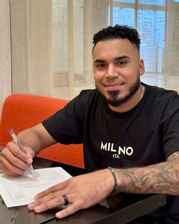 KIA 타이거즈 새 외국인 타자 해럴드 카스트로. /사진=KIA 타이거즈