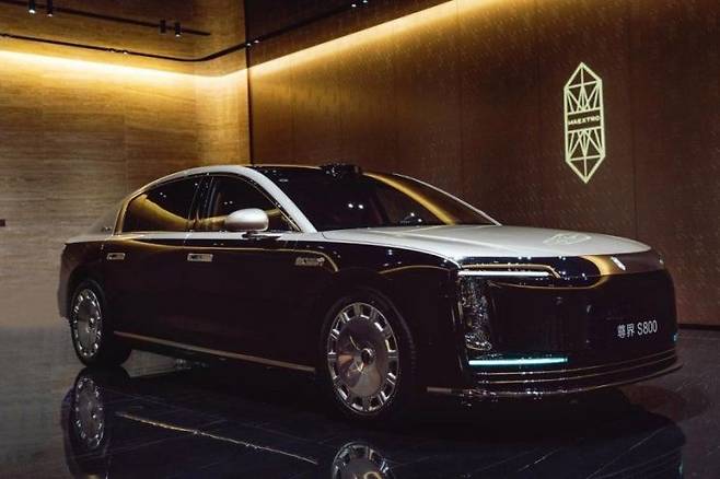 화웨이 럭셔리 세단 마에스트로 S800. 연합뉴스