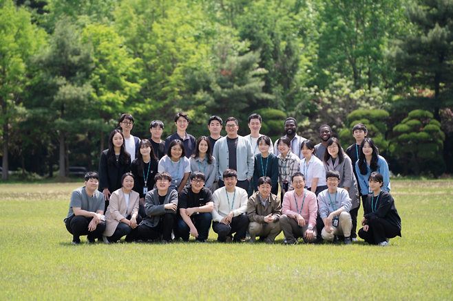 한국화학연구원 광에너지연구센터의 전남중 박사팀.