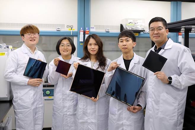 한국화학연구원 광에너지연구센터 전남중 박사 연구팀. 한국화학연구원