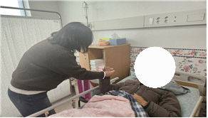 서산시 부석면에서는 적극적인 행정 활동을 통해 건강 위기에 놓인 취약계층 어르신을 보호하고, 오랜 기간 단절됐던 가족관계까지 회복하는 의미 있는 사례가 마련돼 눈길을 끌고 있다.(사진=서산시 제공)