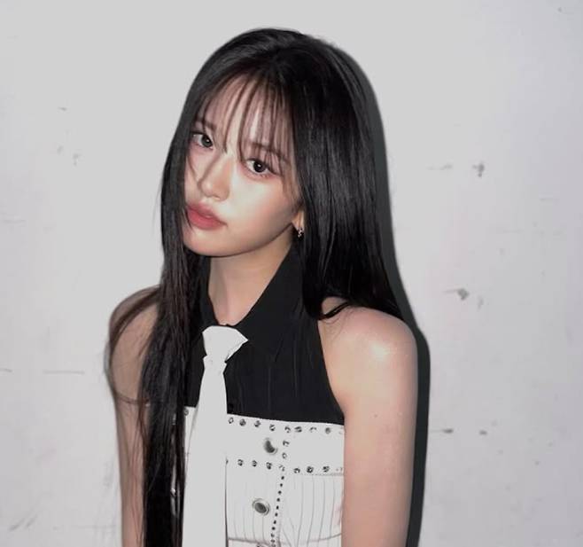 가요대전 MC, 안유진 sns