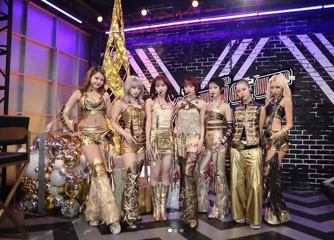 일본 걸그룹 XG. 오른쪽에서 두 번째가 코코나. /사진=Xtraordinary Girls(XG) 공식 인스타그램