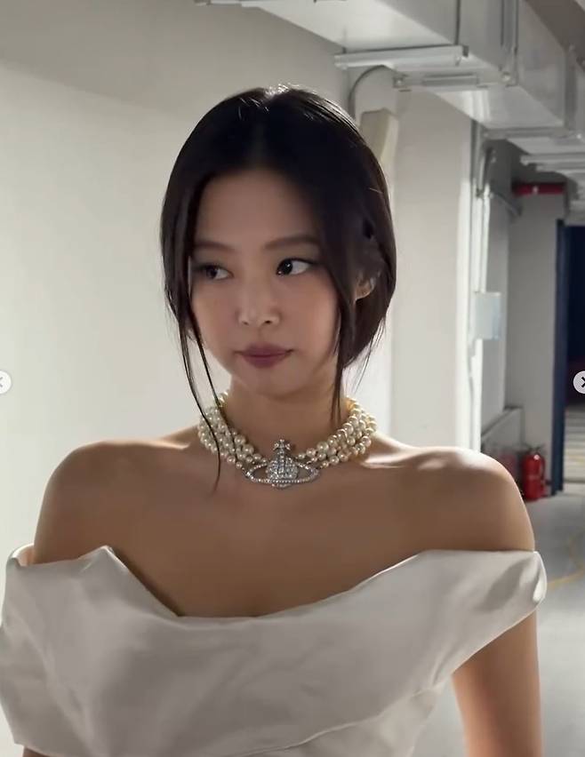 제니 소셜미디어