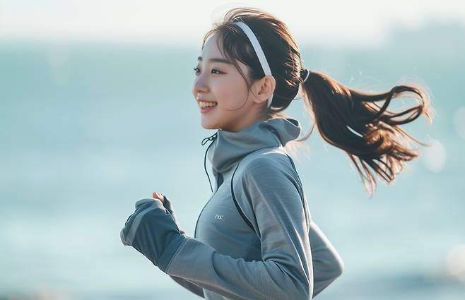 치매 예방을 위해 반드시 젊을 때부터 운동해야 할 필요는 없다. 중년과 노년에도 시작하면 충분히 의미 있는 효과를 기대할 수 있다. 게티이미지