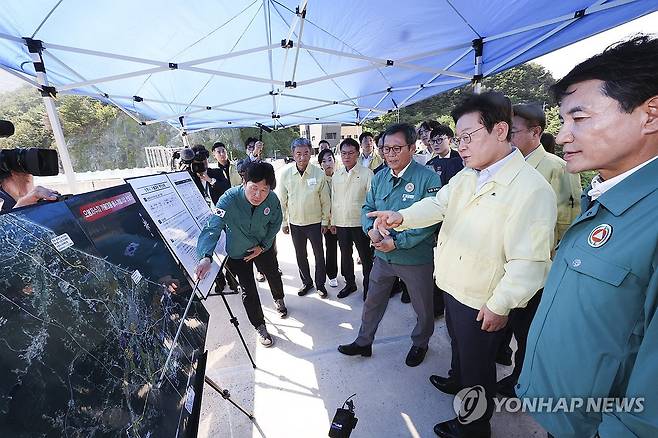 이재명 대통령, 강릉 가뭄 현장 점검 [연합뉴스 자료사진]