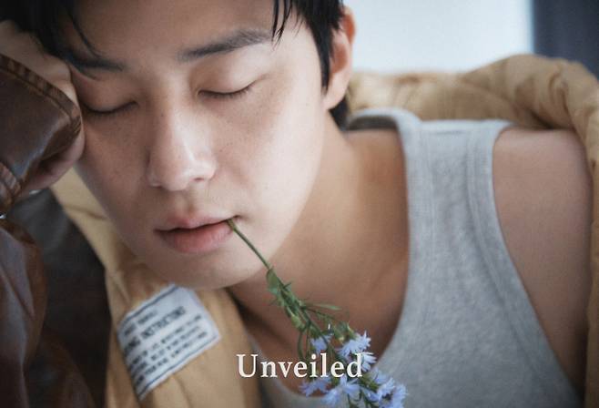 박서준, 포토북 사진 공개 (제공: 어썸이엔티)