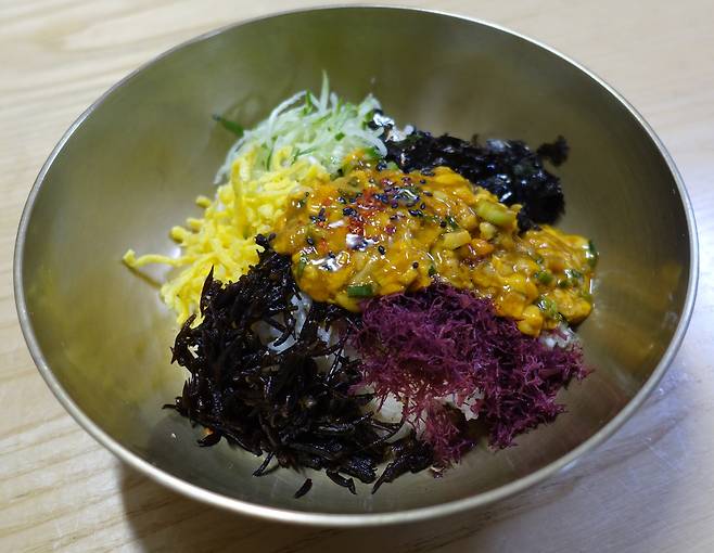 Meongge bibimbap [JOOGANGILBO]