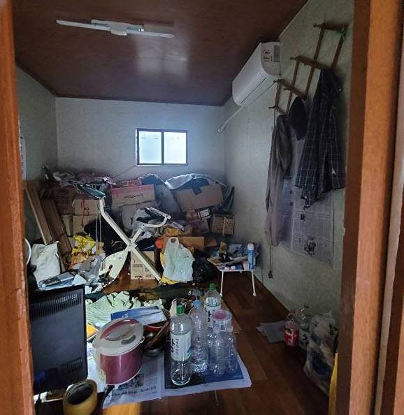 대구시내 한 쪽방촌 실내 모습 ⓒ대구시 제공