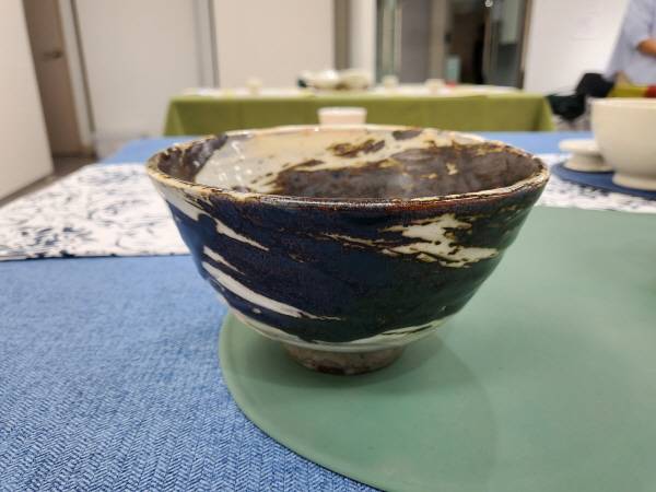 대상 수상 작품 '철화귀얄사발'