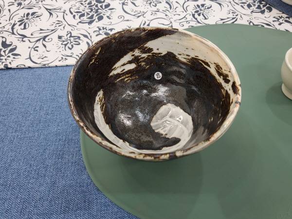 대상 수상 작품 '철화귀얄사발'