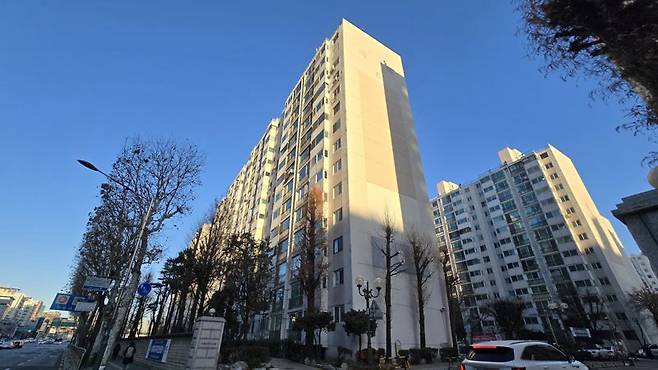 광장극동아파트 전경. 사진=최아영 기자