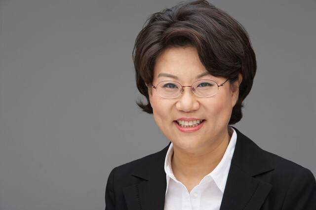 대통령실은 이재명 대통령이 28일 초대 기획예산처 장관 후보자로 이혜훈 전 의원을 지명했다고 밝혔다. 이 전 의원은 국민의힘의 전신인 한나라당·새누리당·미래통합당에서 3선 의원을 지낸 바 있으며 지난해 제22대 총선에서도 국민의힘 후보로 서울 중·성동을에 출마했다. 대통령실 제공